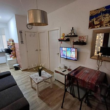 Room En Madrid Pacifico المظهر الخارجي الصورة